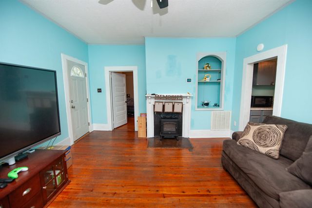 24 1st Street, Inman, SC 29349