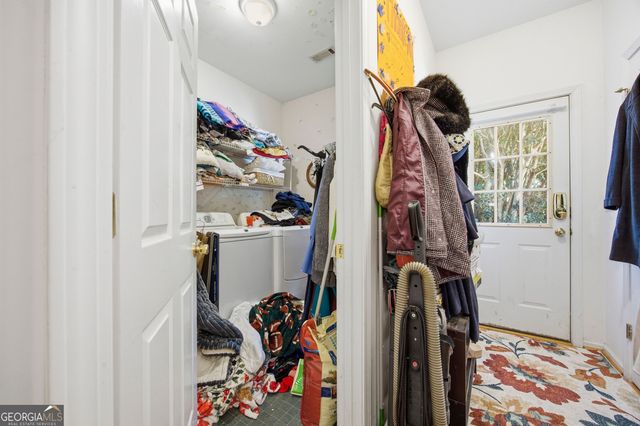 1948 Trestlebrook Way, Buford, GA 30519