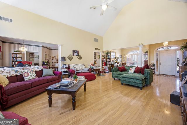 1948 Trestlebrook Way, Buford, GA 30519