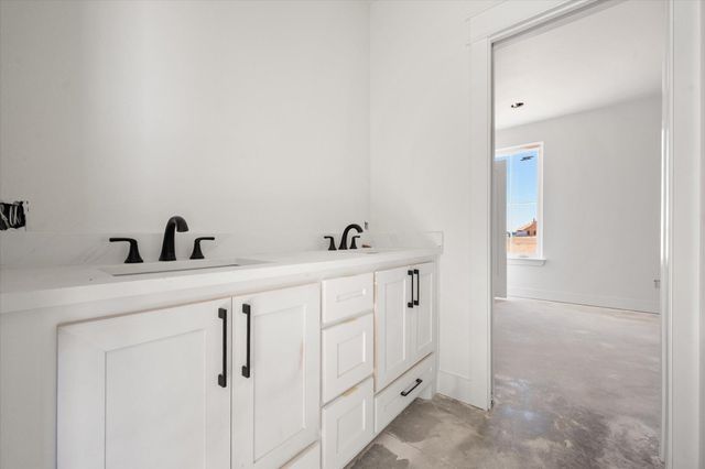 307 Boxwood Avenue, New Home, TX 79381