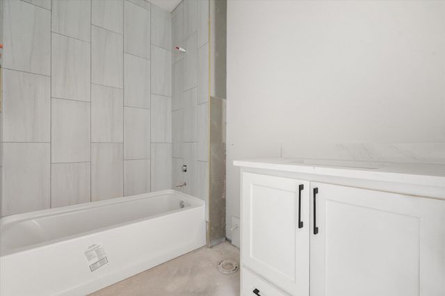 307 Boxwood Avenue, New Home, TX 79381