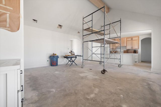 307 Boxwood Avenue, New Home, TX 79381