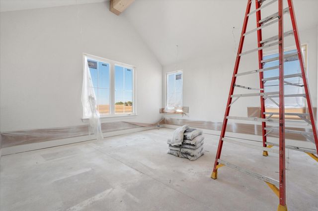 307 Boxwood Avenue, New Home, TX 79381