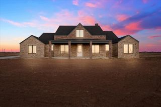 307 Boxwood Avenue, New Home, TX 79381