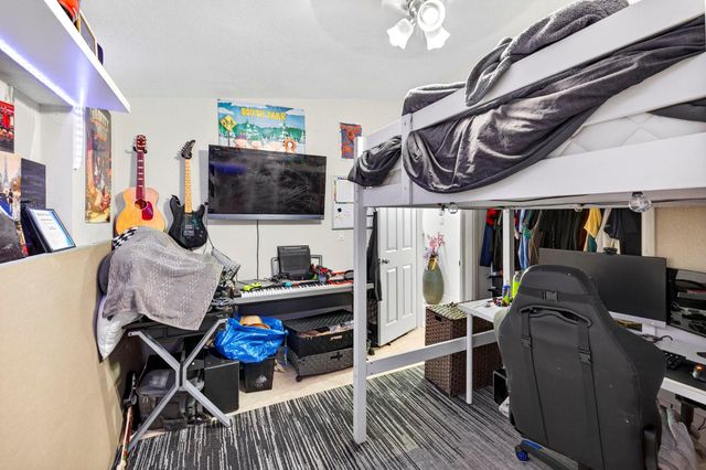 2673 NW 59th Ave, Margate, FL 33063