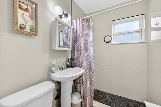 2673 NW 59th Ave, Margate, FL 33063