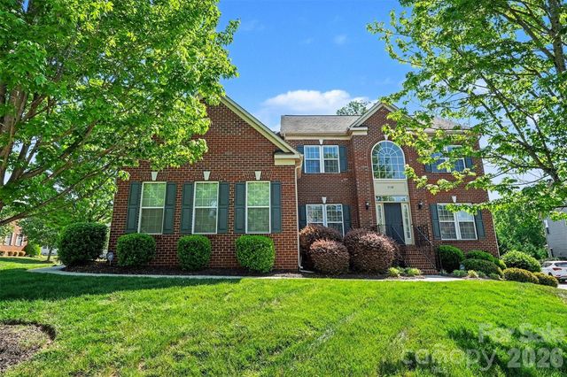 7608 Clarke Ridge Court, Charlotte, NC 28269