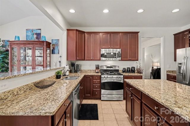 7608 Clarke Ridge Court, Charlotte, NC 28269