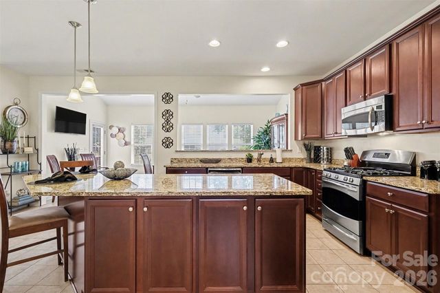 7608 Clarke Ridge Court, Charlotte, NC 28269