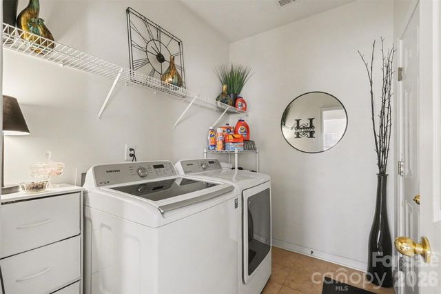 7608 Clarke Ridge Court, Charlotte, NC 28269
