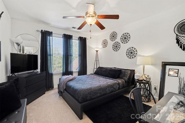 7608 Clarke Ridge Court, Charlotte, NC 28269