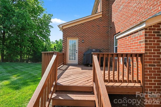 7608 Clarke Ridge Court, Charlotte, NC 28269