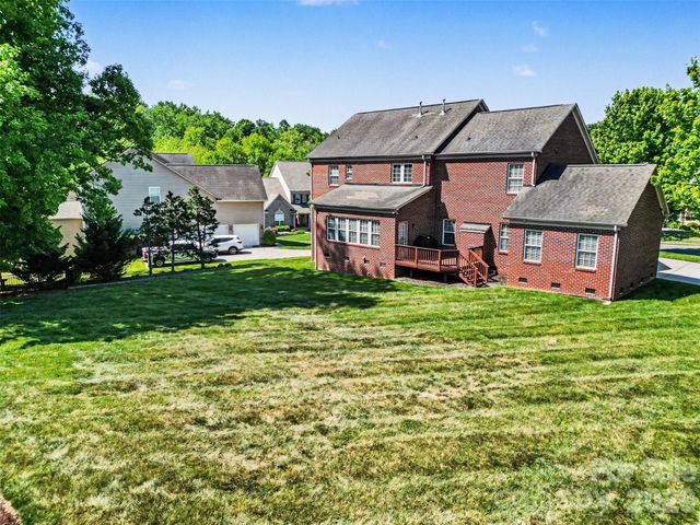 7608 Clarke Ridge Court, Charlotte, NC 28269