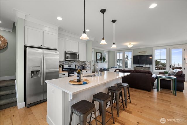 78 Pacifica Lane, Pacific Beach, WA 98571