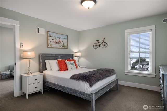 78 Pacifica Lane, Pacific Beach, WA 98571