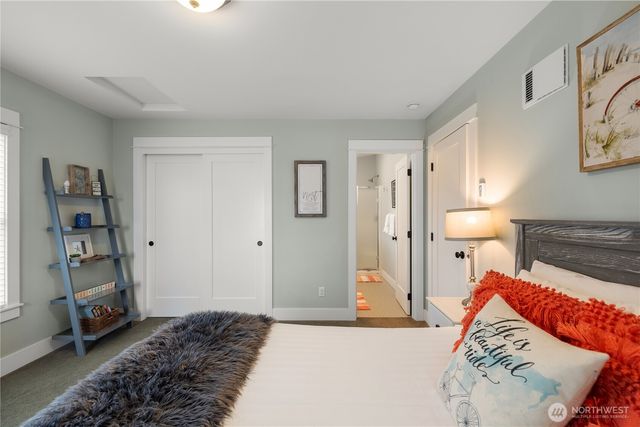 78 Pacifica Lane, Pacific Beach, WA 98571