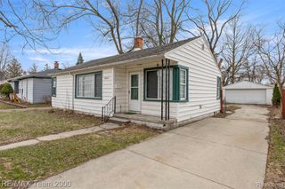 23245 Annapolis Street, Dearborn Heights, MI 48125