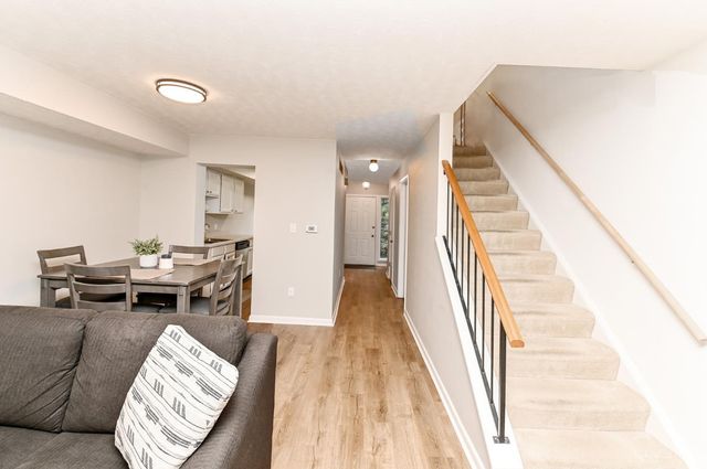 9964 Timbers Drive, Blue Ash, OH 45242