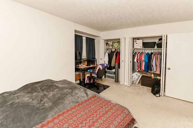 9964 Timbers Drive, Blue Ash, OH 45242