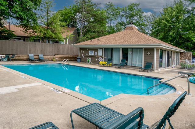 9964 Timbers Drive, Blue Ash, OH 45242