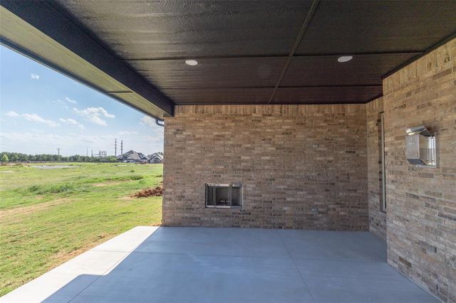 908 Peony Place, Edmond, OK 73034