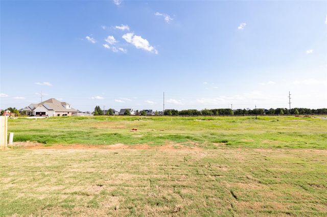 908 Peony Place, Edmond, OK 73034