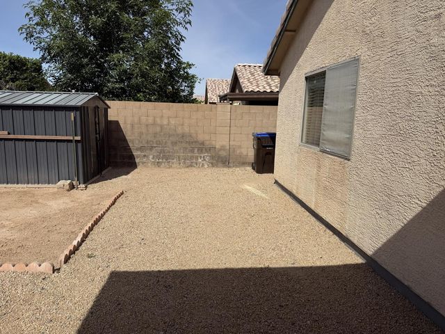 8563 W Mission Lane, Peoria, AZ 85345