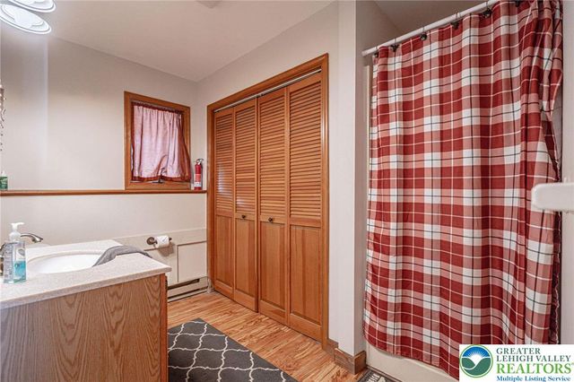 41 Longfellow Circle, Penn Forest Twp, PA 18210