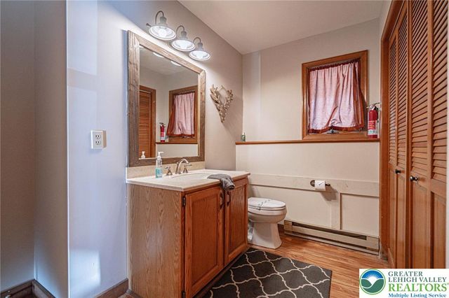 41 Longfellow Circle, Penn Forest Twp, PA 18210