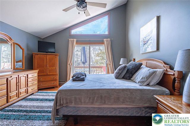 41 Longfellow Circle, Penn Forest Twp, PA 18210