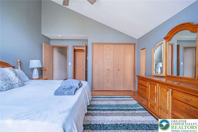 41 Longfellow Circle, Penn Forest Twp, PA 18210