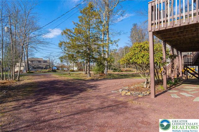 41 Longfellow Circle, Penn Forest Twp, PA 18210