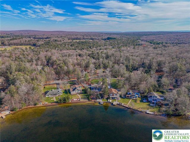 41 Longfellow Circle, Penn Forest Twp, PA 18210