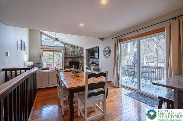 41 Longfellow Circle, Penn Forest Twp, PA 18210