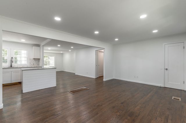 2223 Beeler Avenue, Chattanooga, TN 37421