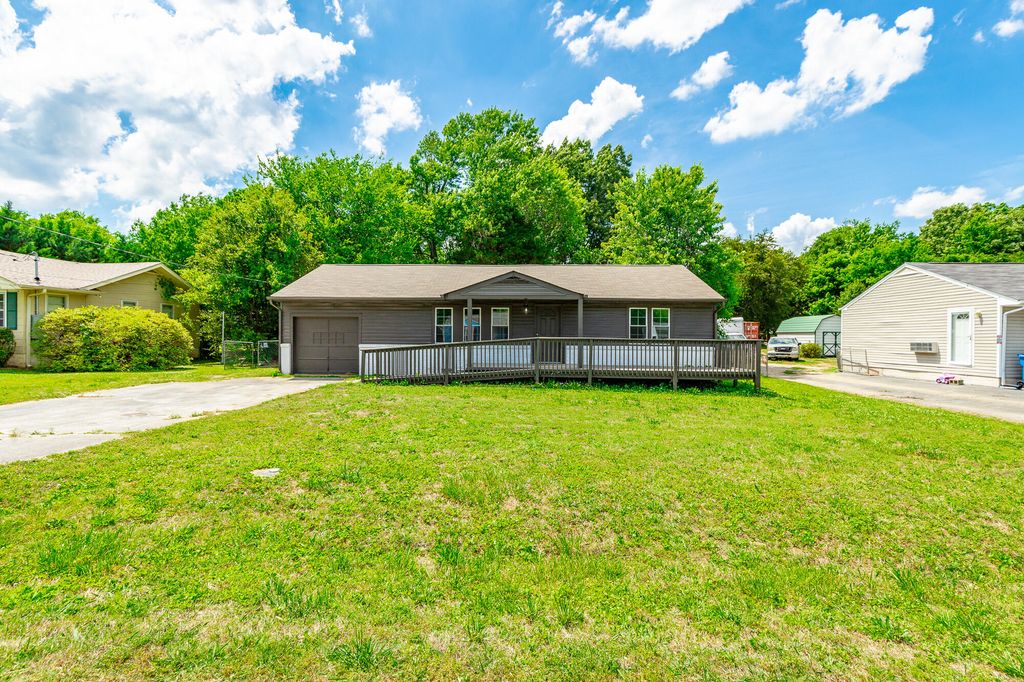 2223 Beeler Avenue, Chattanooga, TN 37421