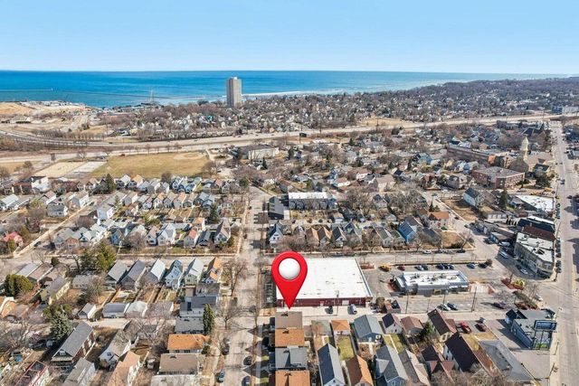 817 E Otjen STREET, Milwaukee, WI 53207