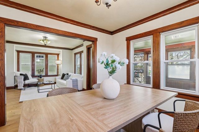 817 E Otjen STREET, Milwaukee, WI 53207