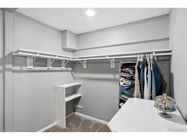 1370 Estes St 102, Lakewood, CO 80215