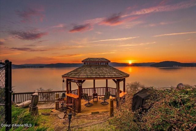 2395 S Silver Beach Road, Coeur D'alene, ID 83814