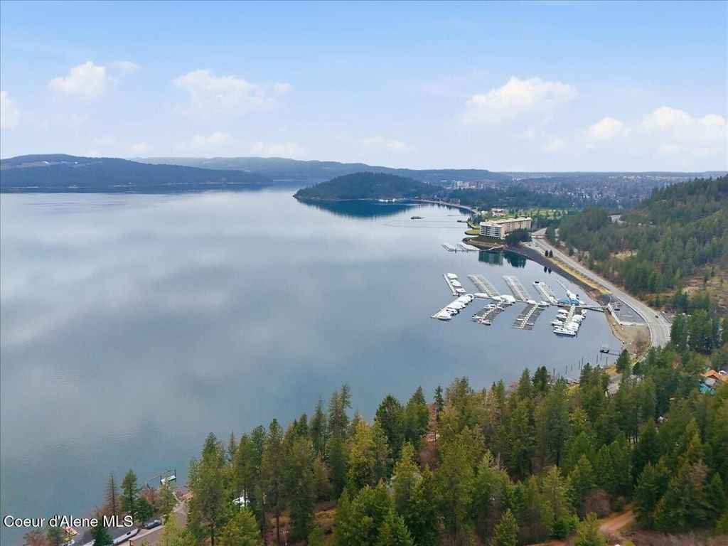 2395 S Silver Beach Road, Coeur d'Alene, ID 83814 photo 5