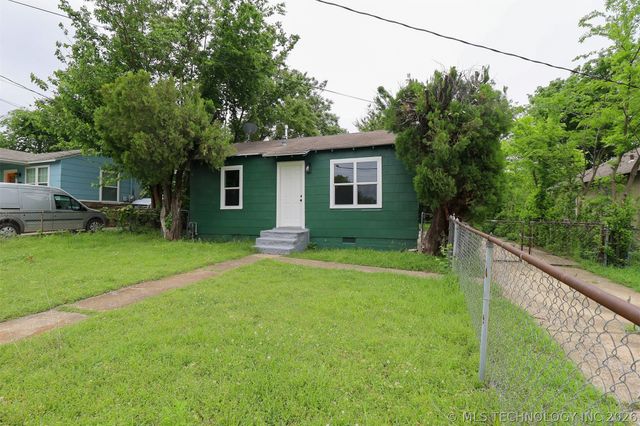 1008 E King Place, Tulsa, OK 74106