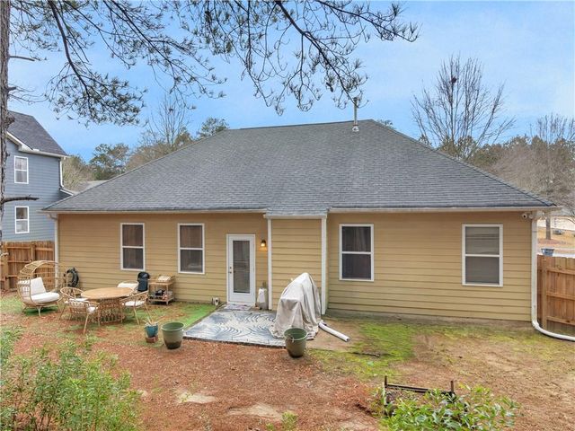 353 Southgate Drive, Locust Grove, GA 30248