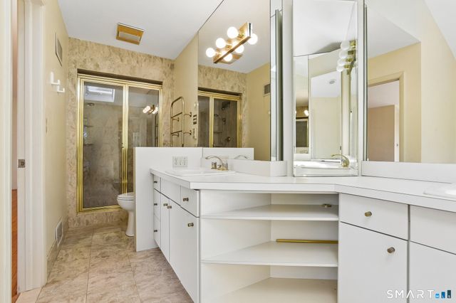 104 Knollwood Drive, New Haven, CT 06515