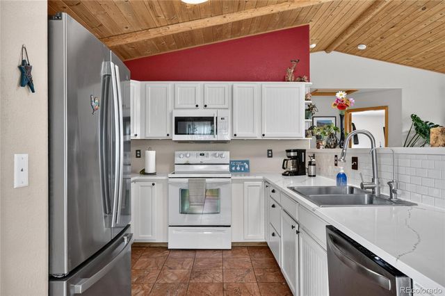 196 Conifer Drive, Bailey, CO 80421