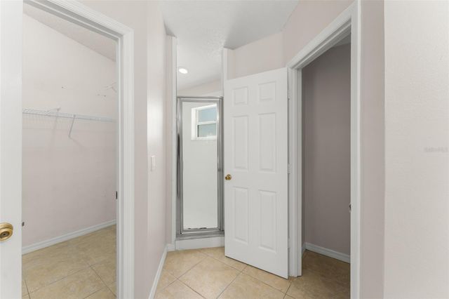 2374 BLUE SAPPHIRE CIRCLE, Orlando, FL 32837