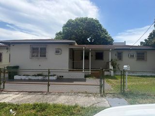 88 NW 18th Avenue, Miami, FL 33125