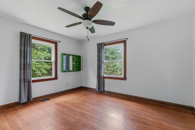 1712 Big Island Parkway, Rock Island, IL 60201