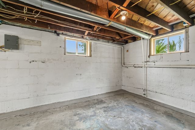 1712 Big Island Parkway, Rock Island, IL 60201