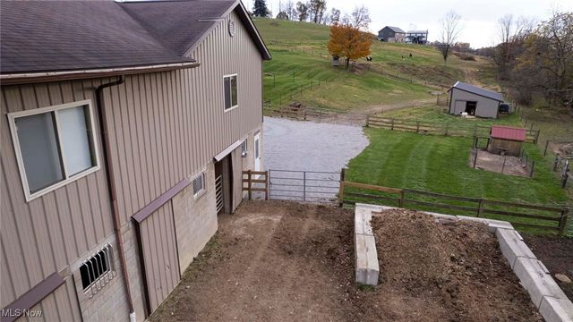 3841 Township Road 110, Millersburg, OH 44654